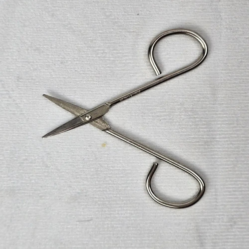 Vintage Gold 4 Piece Manicure Set With Mirror‎